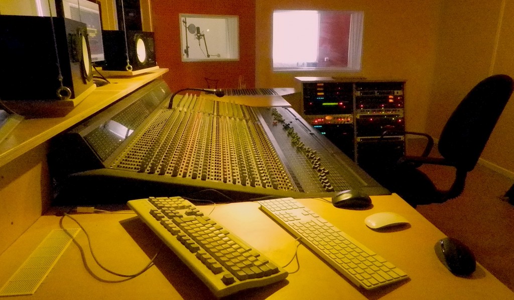 with Amek 52-Channel-inline-Console